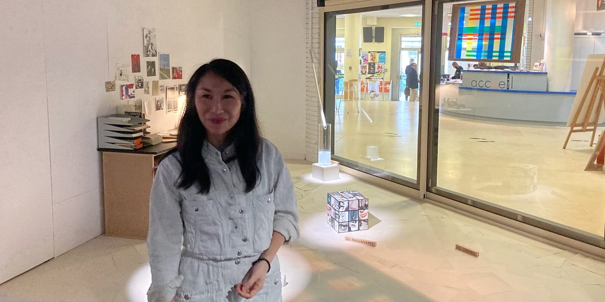 Illustration de l'article Loo Hui Phang, écrire est un métier : interview de l’autrice dans son expo